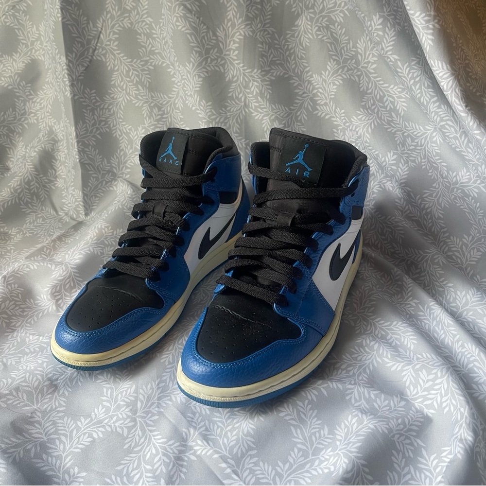 Jordan 1 retro high rare air sour blue